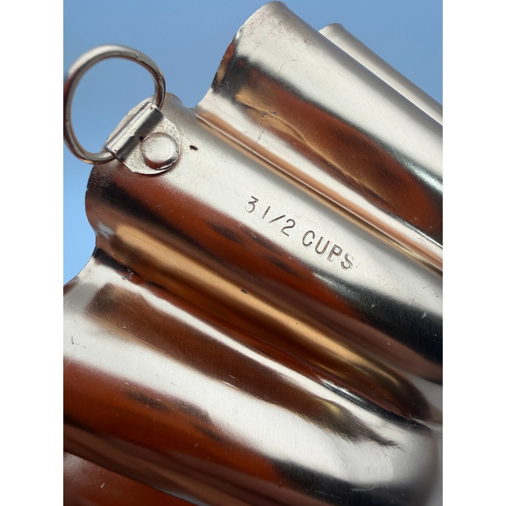 Vintage Copper Aluminum Fluted Scalloped Cake Gelatin Mold 3.5 Cup Wall Decor - Picture 9 of 12